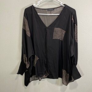 Smocked Cuff Printed Blouse from Grade & Gather
Color: ‎ Shadow